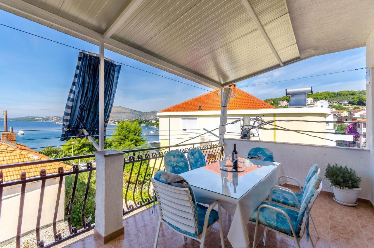 Apartment Buksa Trogir Ngoại thất bức ảnh